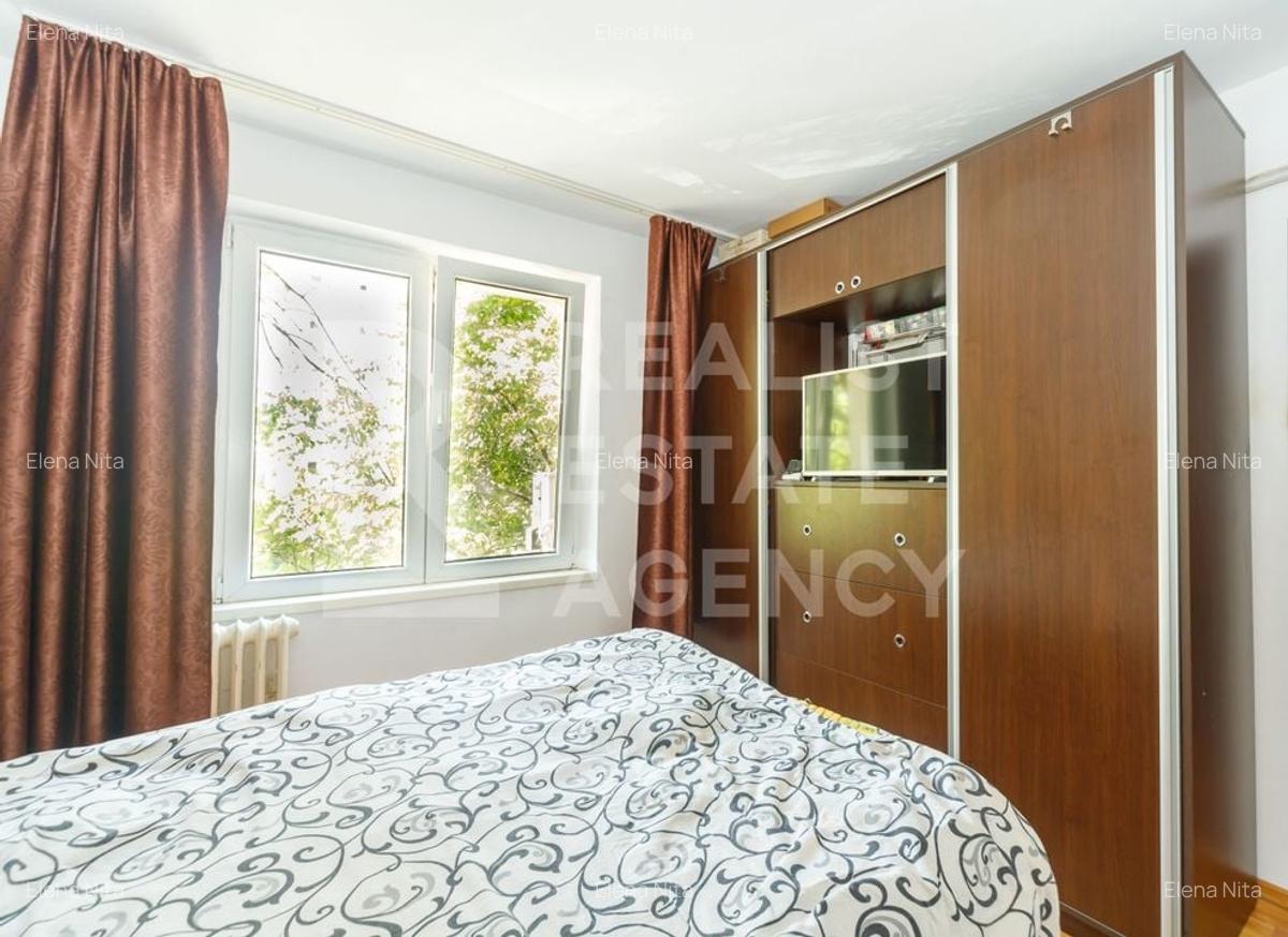 Vânzare, apartament, 3 camere, etaj 1, Str. Cristea Mateescu - 16