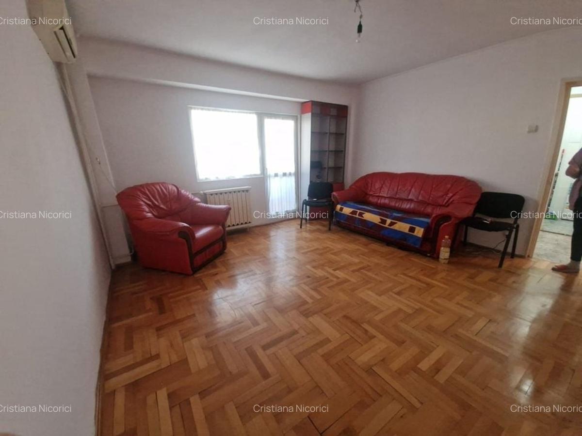 Apartament cu 3 camere decomandat, mobilat în Sebastian - 1