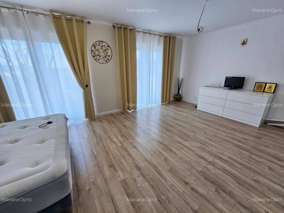 Proprietate 5 camere cu teren de 700mp spre vanzare in Cisnadie - 1