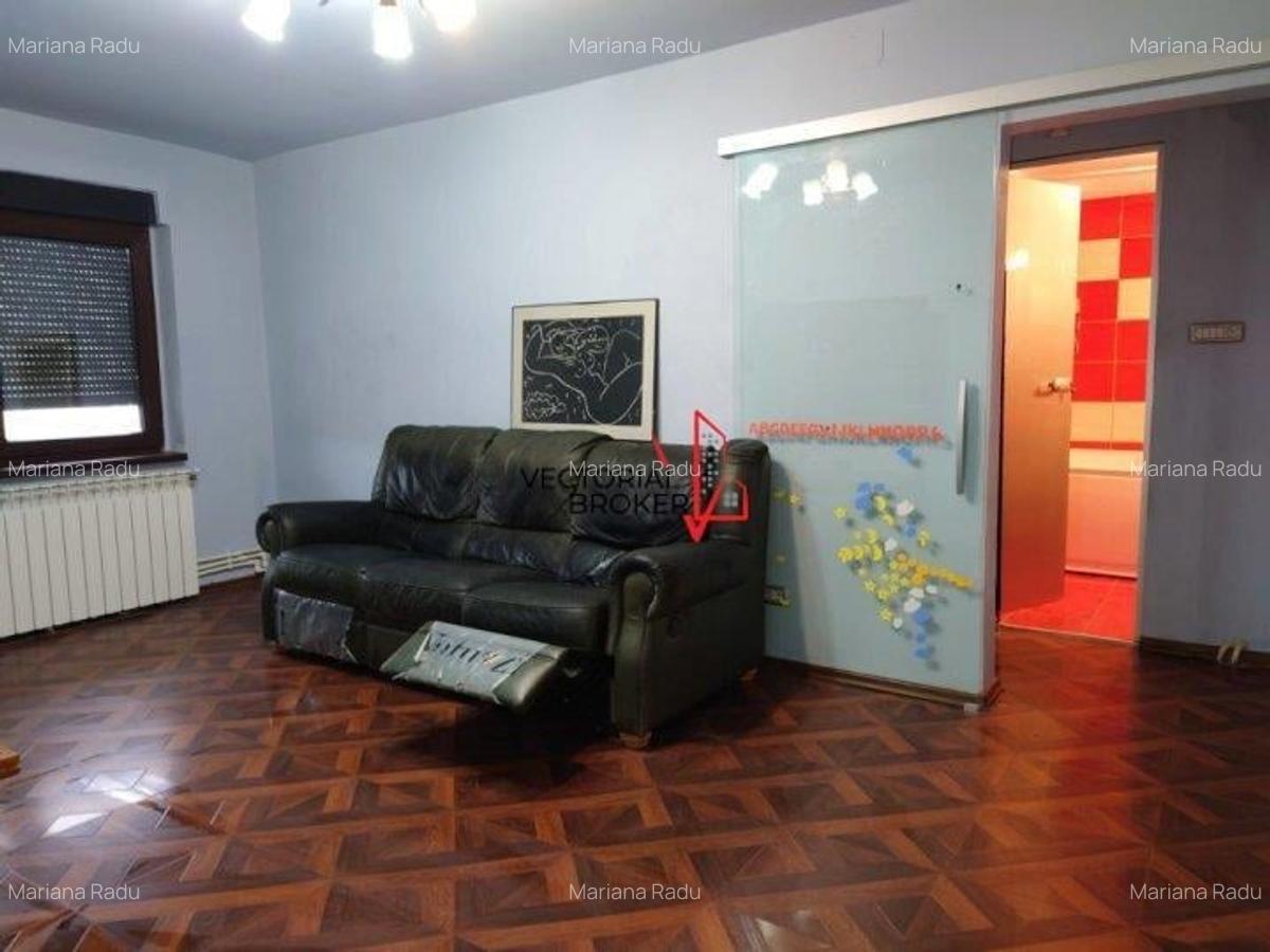 3 camere , 70mp, 2 bai, bl.1981, renovat, mobilat, Basarabia Chisinau - 2