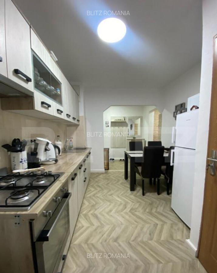 Apartament de vanzare zona centrala, etaj intermediar, - 3