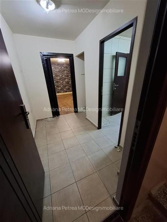 Favorit-Gh Lazar, 3 camere, parter cu centrala proprie - 2