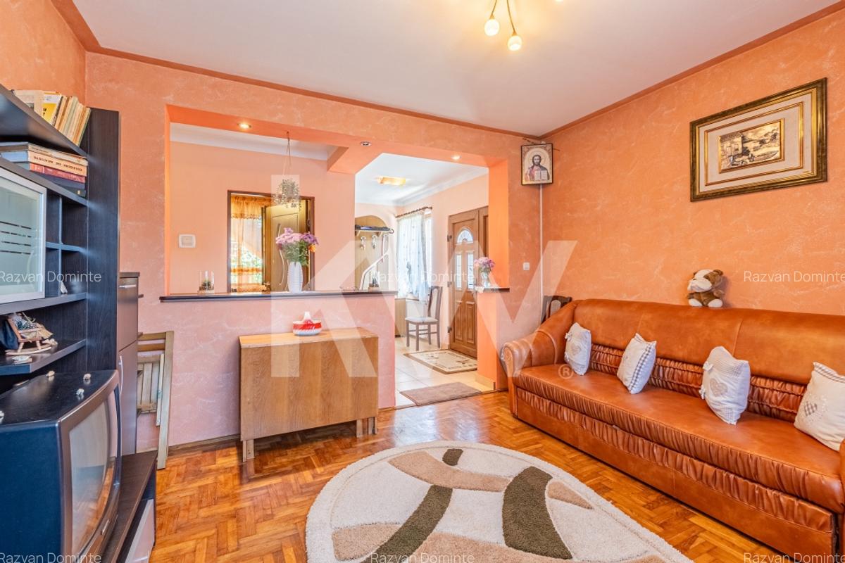 Vila spatioasa de vanzare Rasnov, turism / resedinta, teren 786 mp | Comision 0% - 2