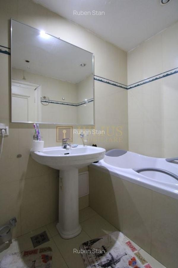 Apartament cu 3 camere decomandat, mobilat în Ultracentral - 11