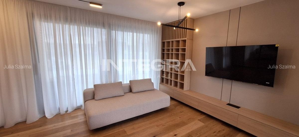 De Inchiriat Penthouse De Lux | Zona Central | Parcare Subterana | 54 mp Terasa - 3