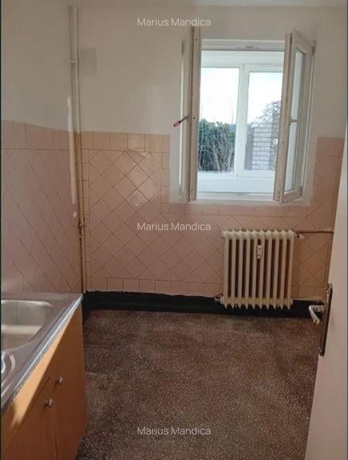 Apartament de 4 camere Titan Liceul Cuza Rebreanu - 4