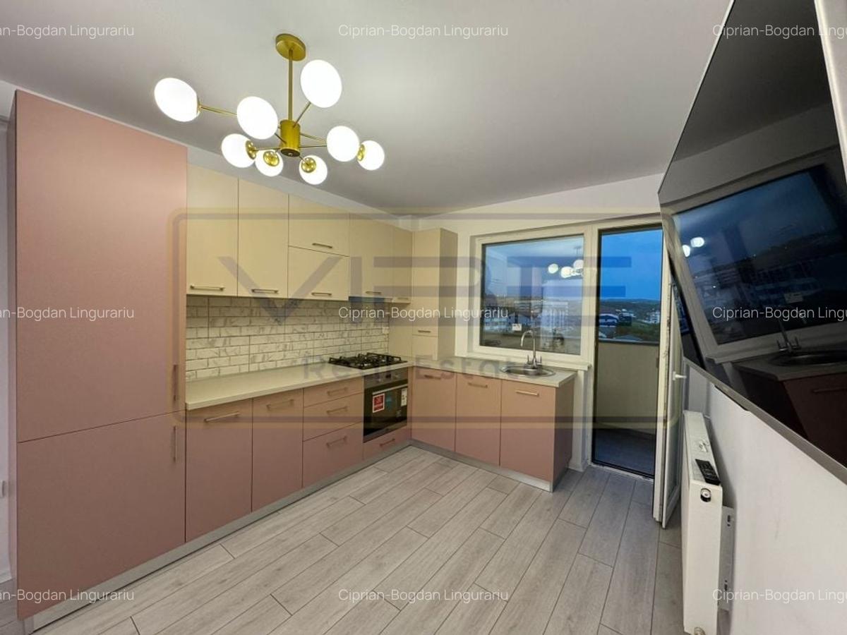 Apartament cu 2 camere semidecomandat, mobilat în Bucium - 14