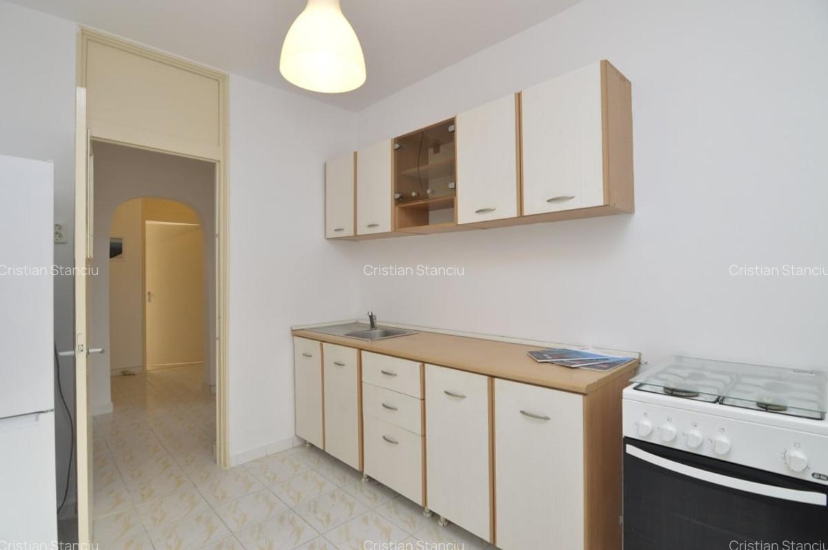 VANZARE APARTAMENT 3 CAMERE UNIRII - NERVA TRAIAN - COMISION 0% - 26