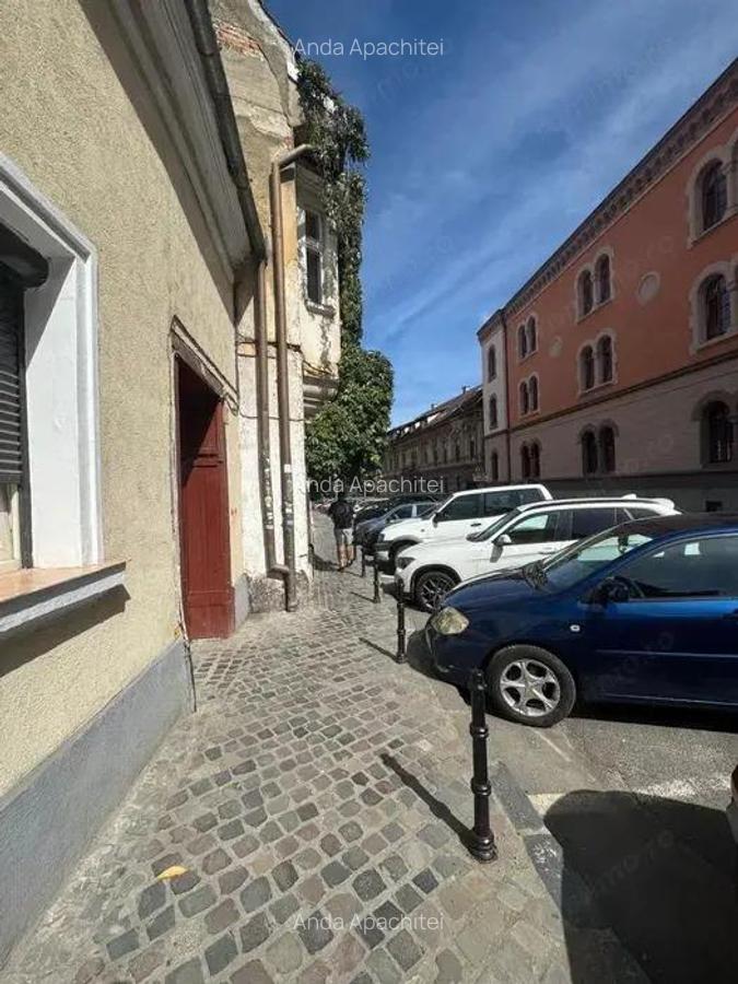 Casa 2 camere ,deschidere stradala , potential comercial ultracentral - 1
