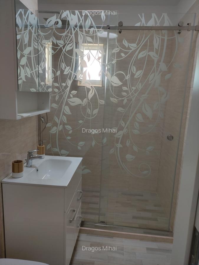 4 camere Titan / centrala proprie / renovat 2025 / imobil anvelopat - 9