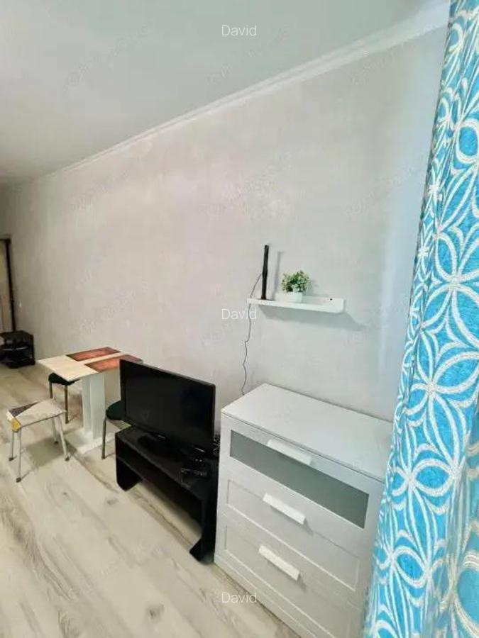 Ofer spre inchiriere garsoniera in zona Rahova - 1