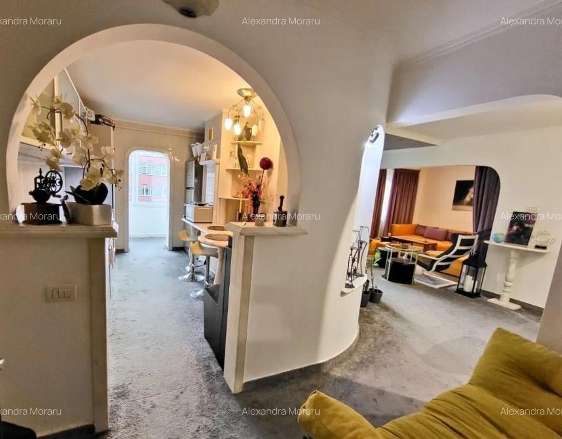 Apartament cu 3 camere decomandat, mobilat în Răcădău - 2