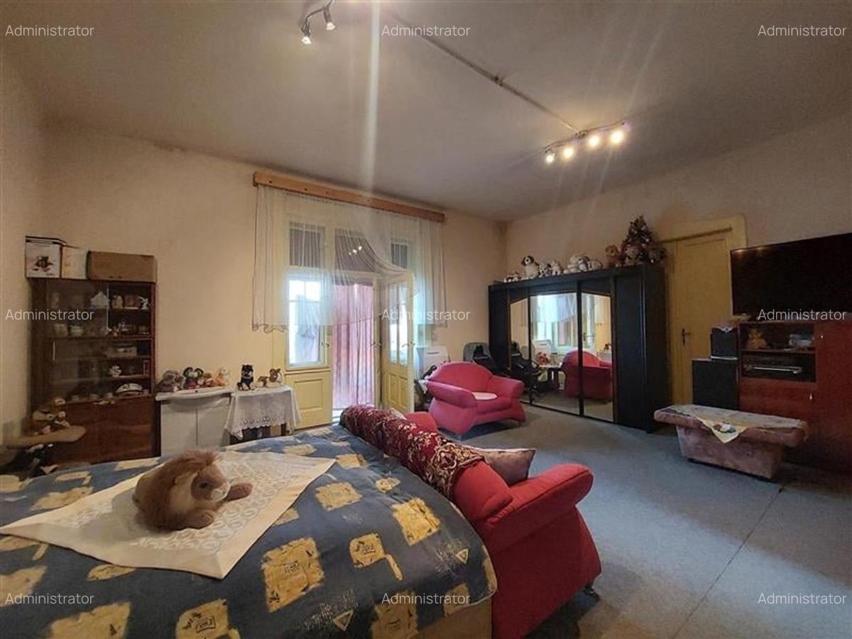 OCAZIE! Apartament spatios, singur pe nivel, zona Metianu! - 2