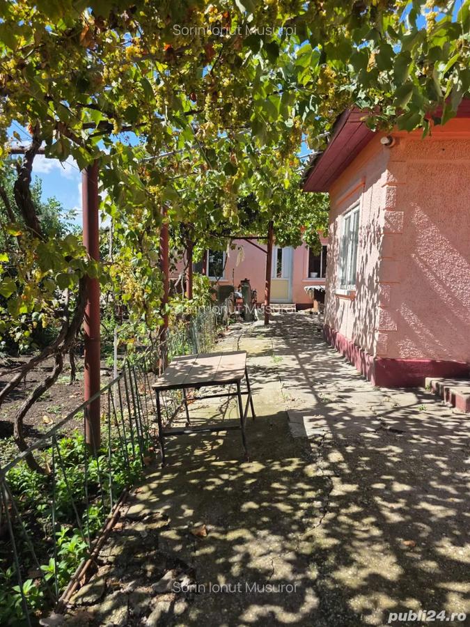 Casa de vanzare Com.23 August Jud.Constanta - 4