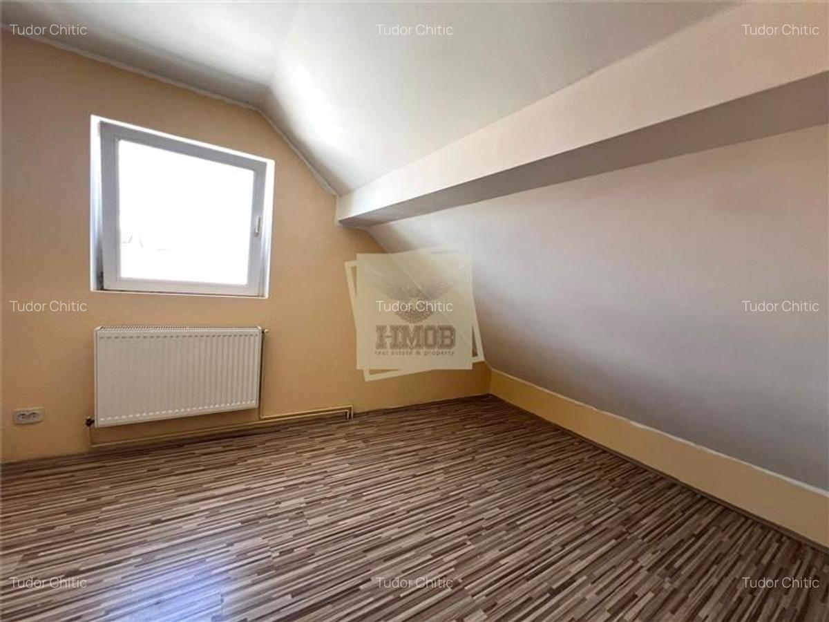 Apartament cu 3 dormitoare 89 mp utili intabulati si balcon in Vasile Aaron - 8 Apartament cu 3 dormitoare 89 mp utili intabulati si balcon in Vasile Aaron - 8