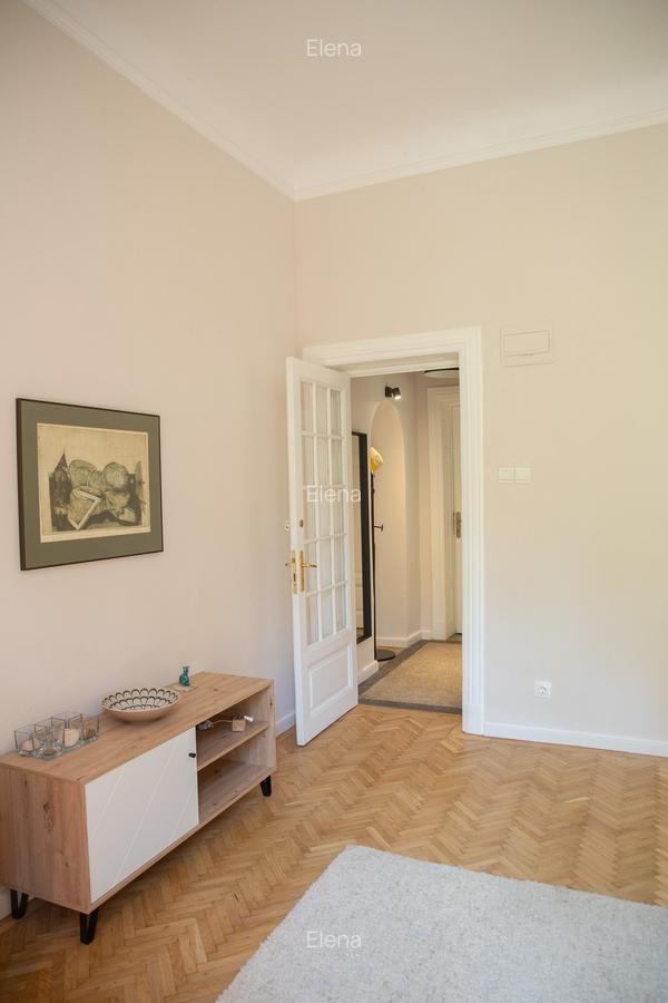 Garsoniera spatioasa cu gradina  intr-o vila eleganta  - exclusiv Afaceri - 8