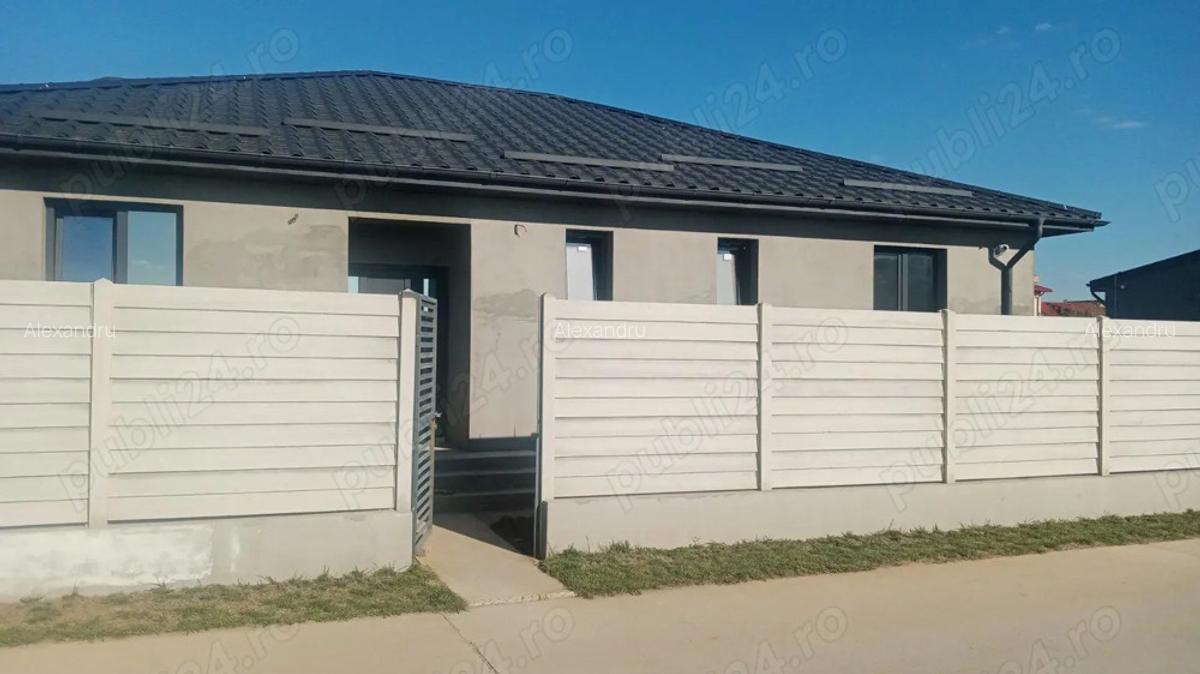 Casa pe un nivel cu garaj, terasa ?i beci, Com. Berceni, teren 406 mp - 1