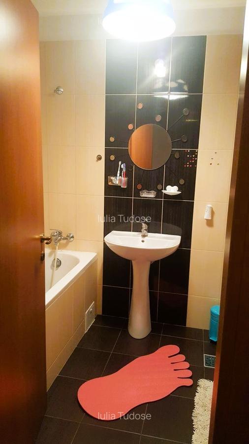 Apartament cu 3 camere decomandat în Splaiul Unirii - 8