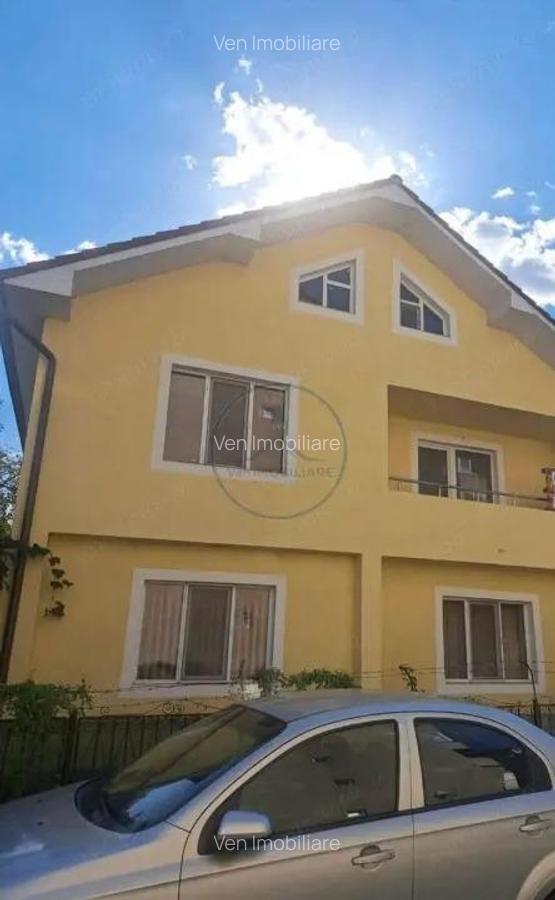 Casa de Vanzare zona Stefan Cel Mare - 4 Casa de Vanzare zona Stefan Cel Mare - 4