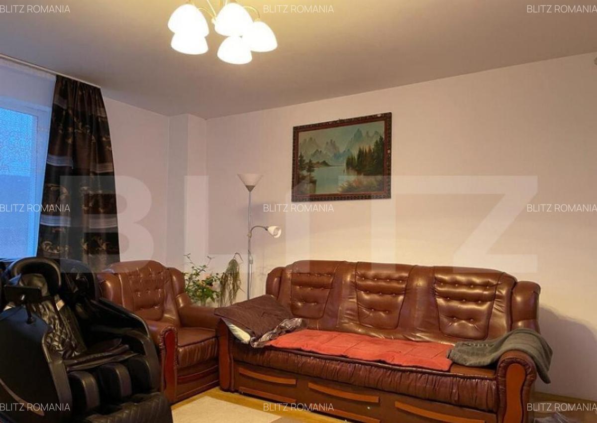 Casa cu 3 camere, 215mp, Santana de Mures - 8