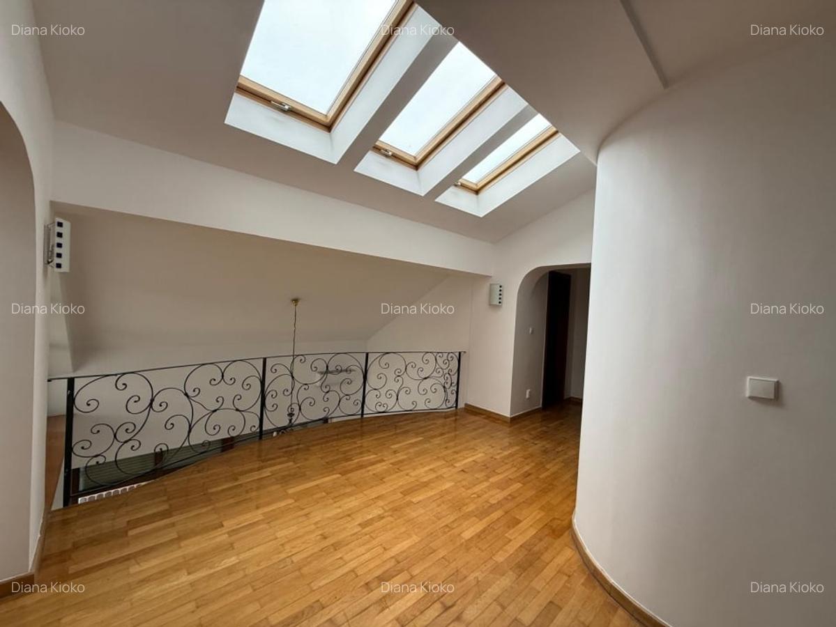 De inchiriat Vila 6 camere Baneasa Ion Ionescu de la Brad Plan Secund - 17