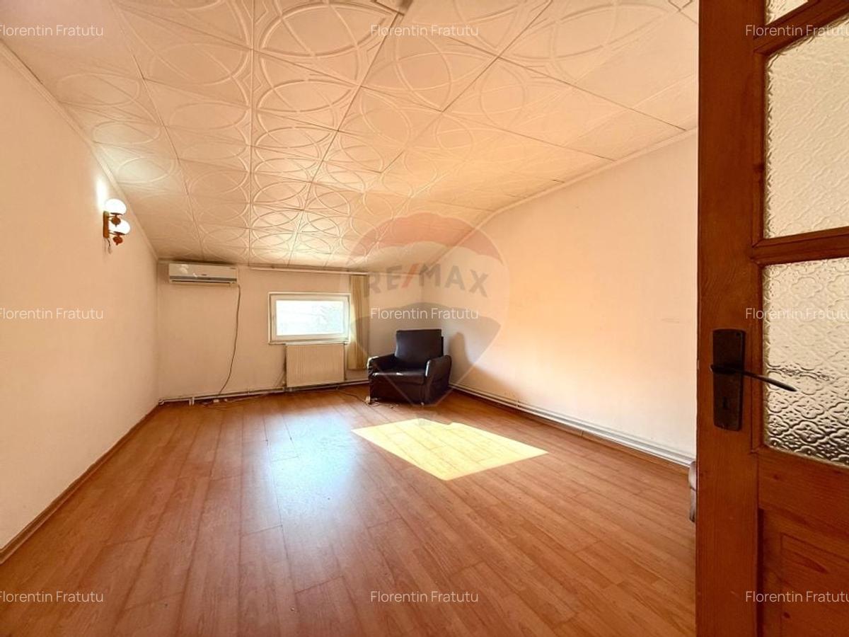 Vila de vanzare cu 16 camere  in zona Coiciu- Constanta - 20