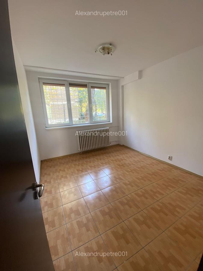 4 camere | Complex Apusului | parter inalt | bloc anvelopat | Luminos - 15