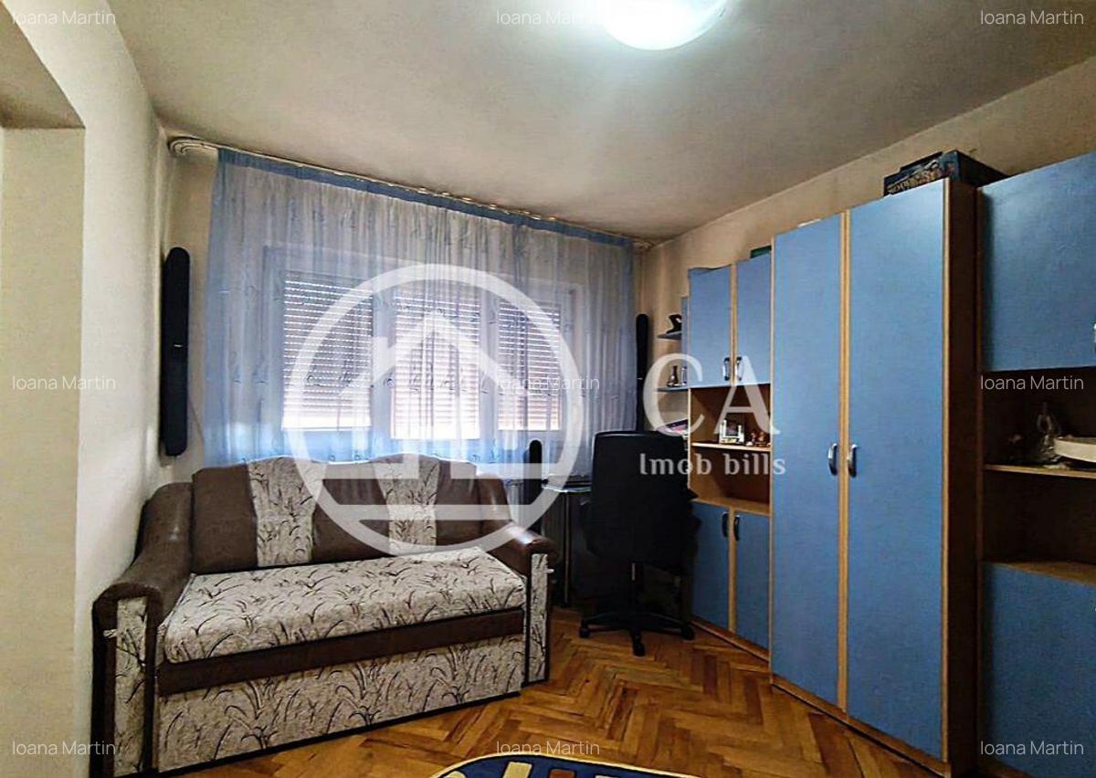 Apartament de vanzare cu 3 camere in zona Rogerius, Oradea - 12