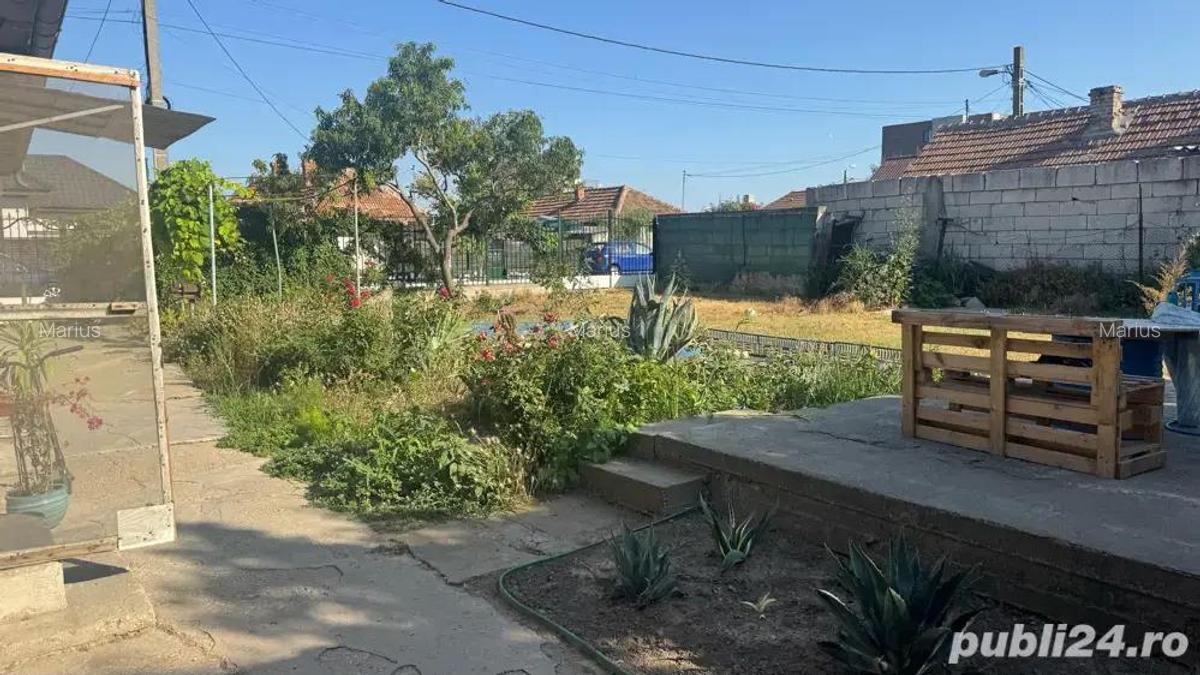 Palazu Mare-partea dreapta casa chirpic cu teren de 900mp - 4