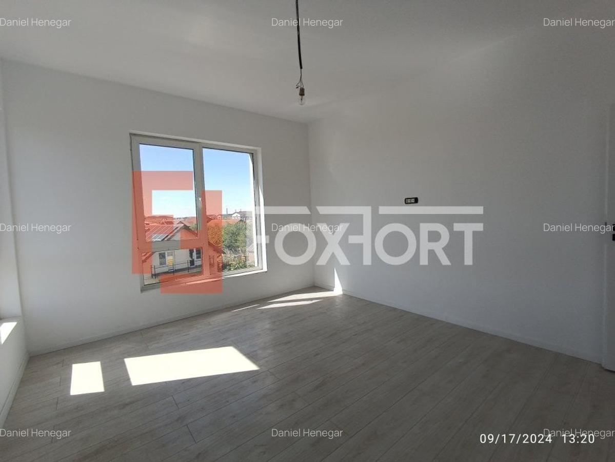 Apartament cu 3 camere semidecomandat în Giroc - 19