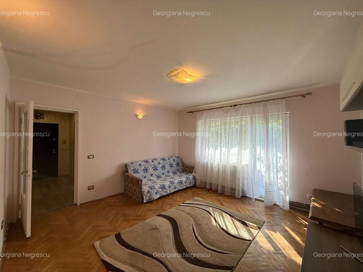 Girocului-Spitalul Judetean | 4 Camere | Etaj 2 | Centrala proprie | 2 Balcoane - 8