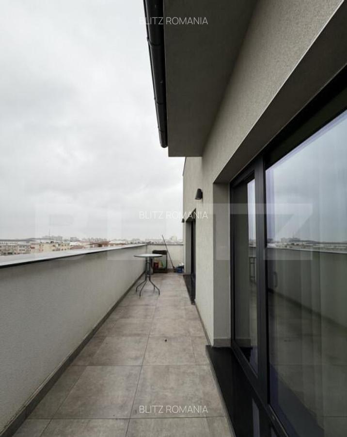 Apartament tip penthouse, 2 camere decomandate, terase panor - 1