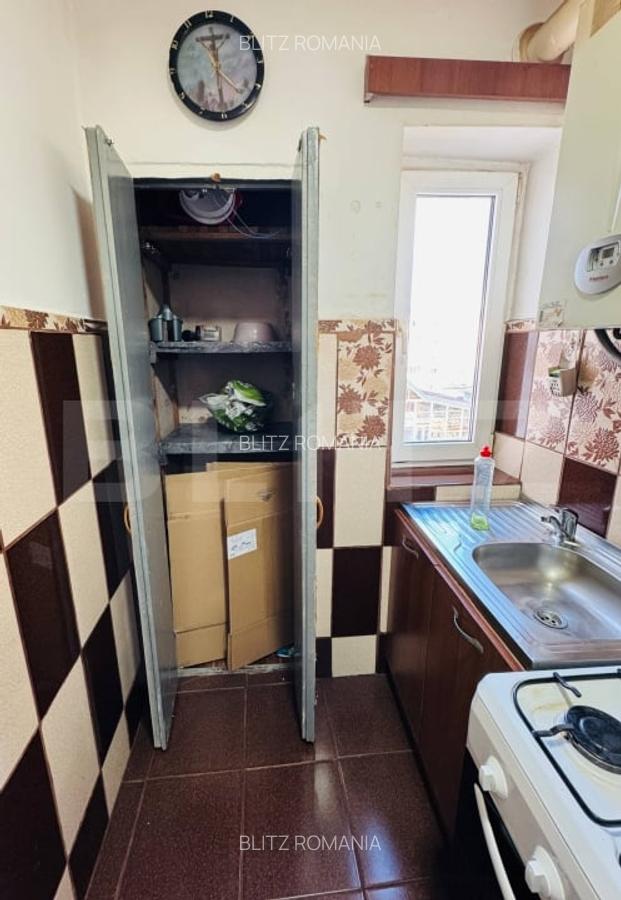 Apartament cu 2 camere, 40 mp - zona Vasile Aaron - 7