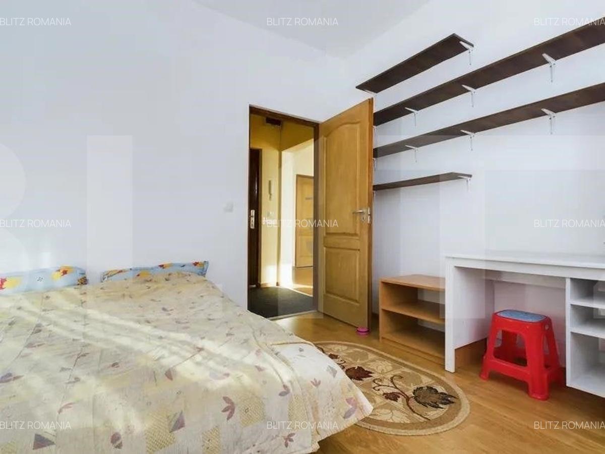 Apartament de vanzare, cu 4 camere, 80 mp, zona Parcul Bucovina - 2