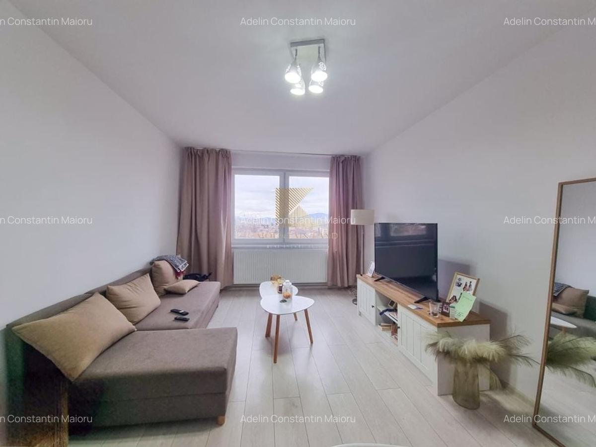 Apartament de 2 camere, semidecomandat, etaj 6/10, mobilat, Victoriei4 - 4