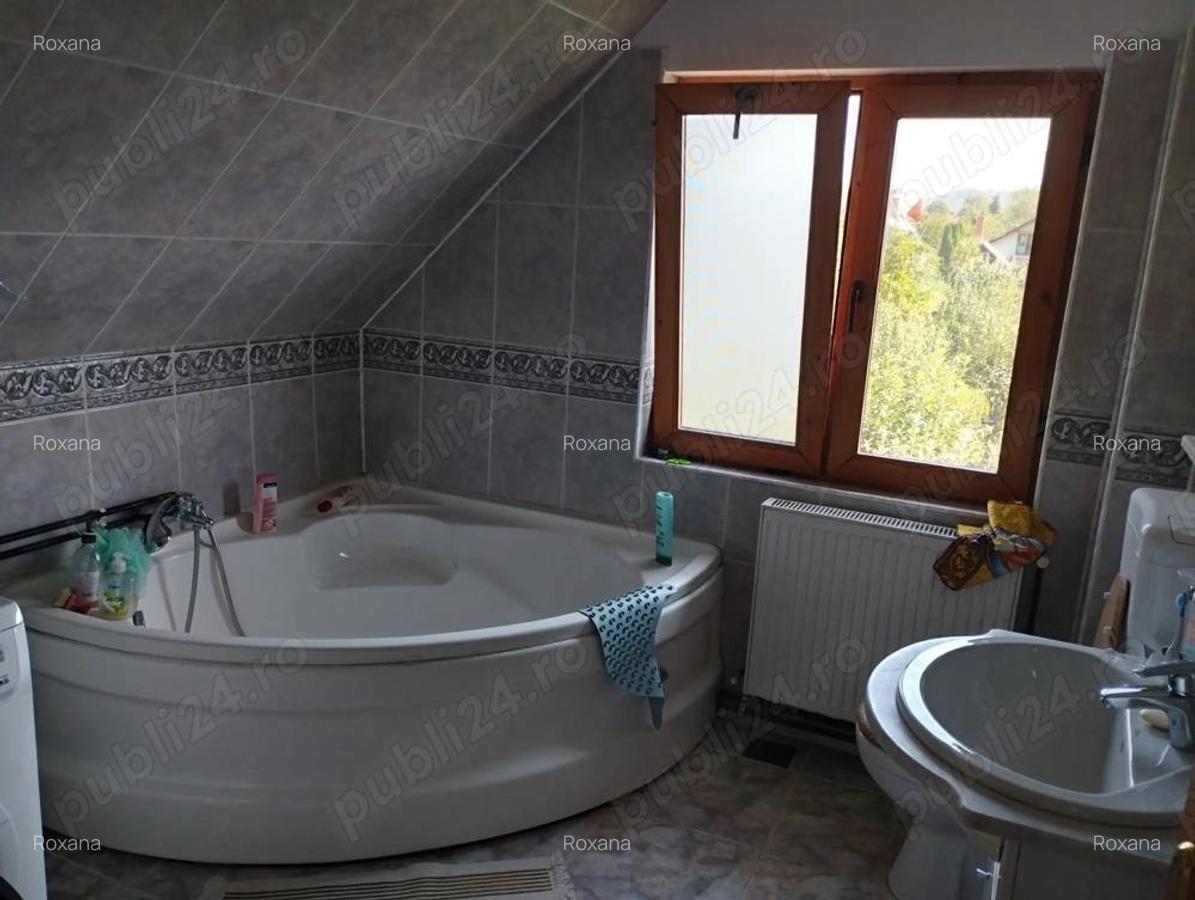 Breaza, casa in stil tirolez, zona insorita - 7