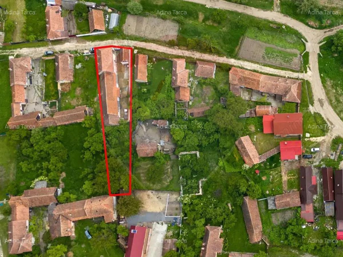Casa spatioasa cu anexe si gradina in localitatea Ungra/Brasov - 15