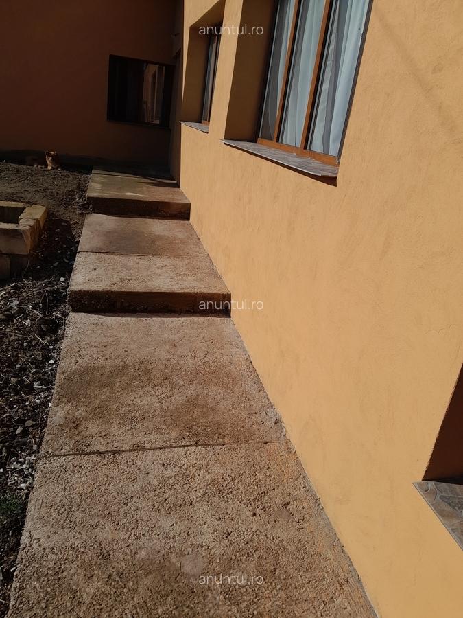 Iasi, Vand cu acte in regula - 3