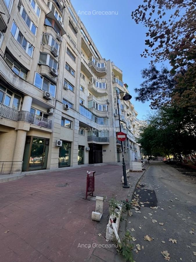 Piata Unirii-Aleea Negru Voda - 1