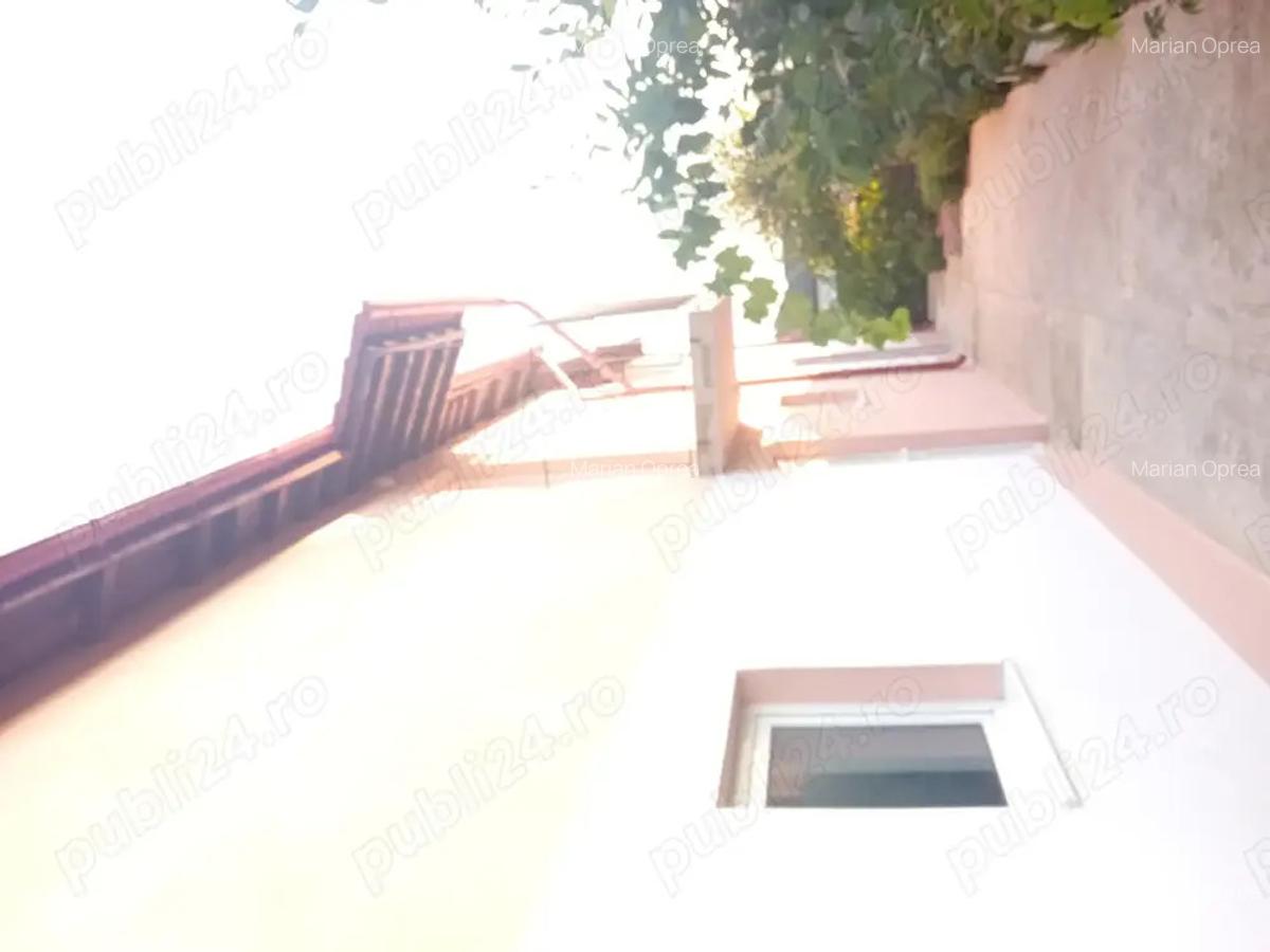 Casa de vanzare - 2