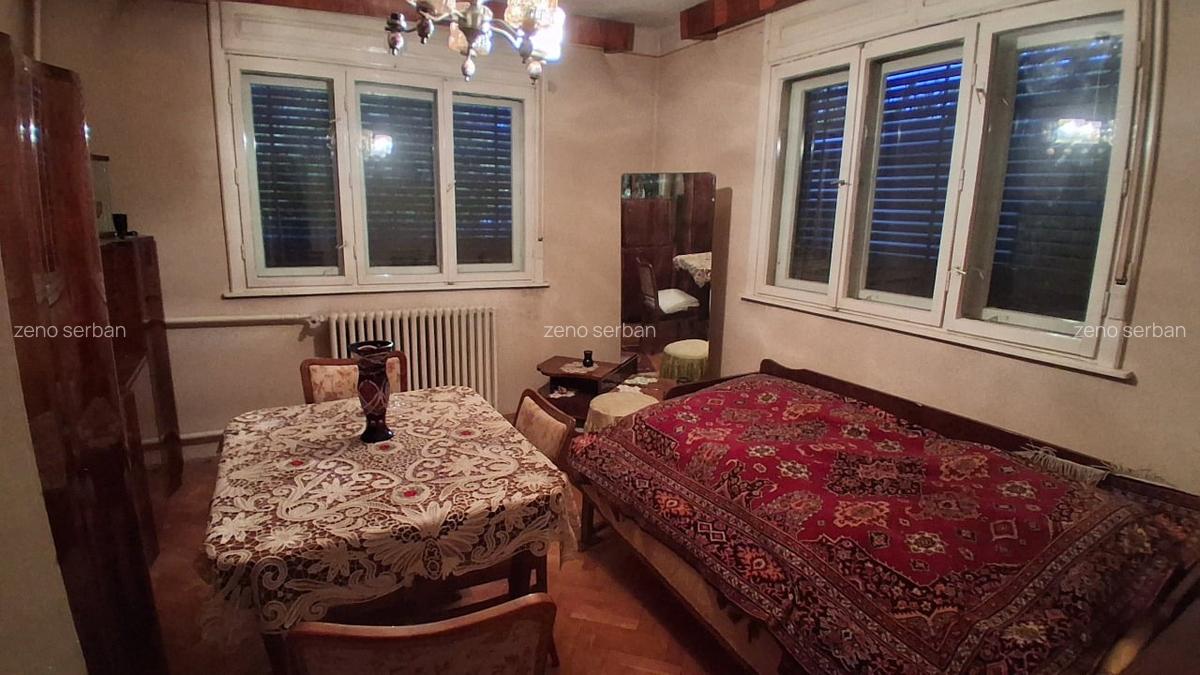 Proprietar vând casă cu grădină două apartamente, Mehala  suprafată totală 739 m - 11