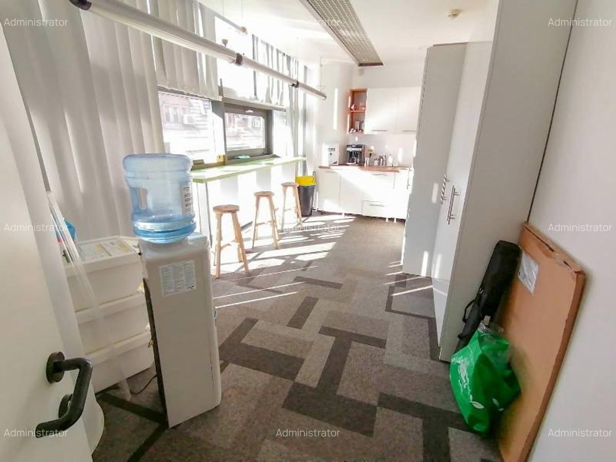 Pallazo Italia, Universitate, 573 mp  0% comision! - 6