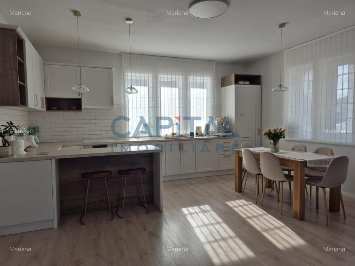 Casa superba la cheie, panouri fotovoltaice, central Dezmir - 6