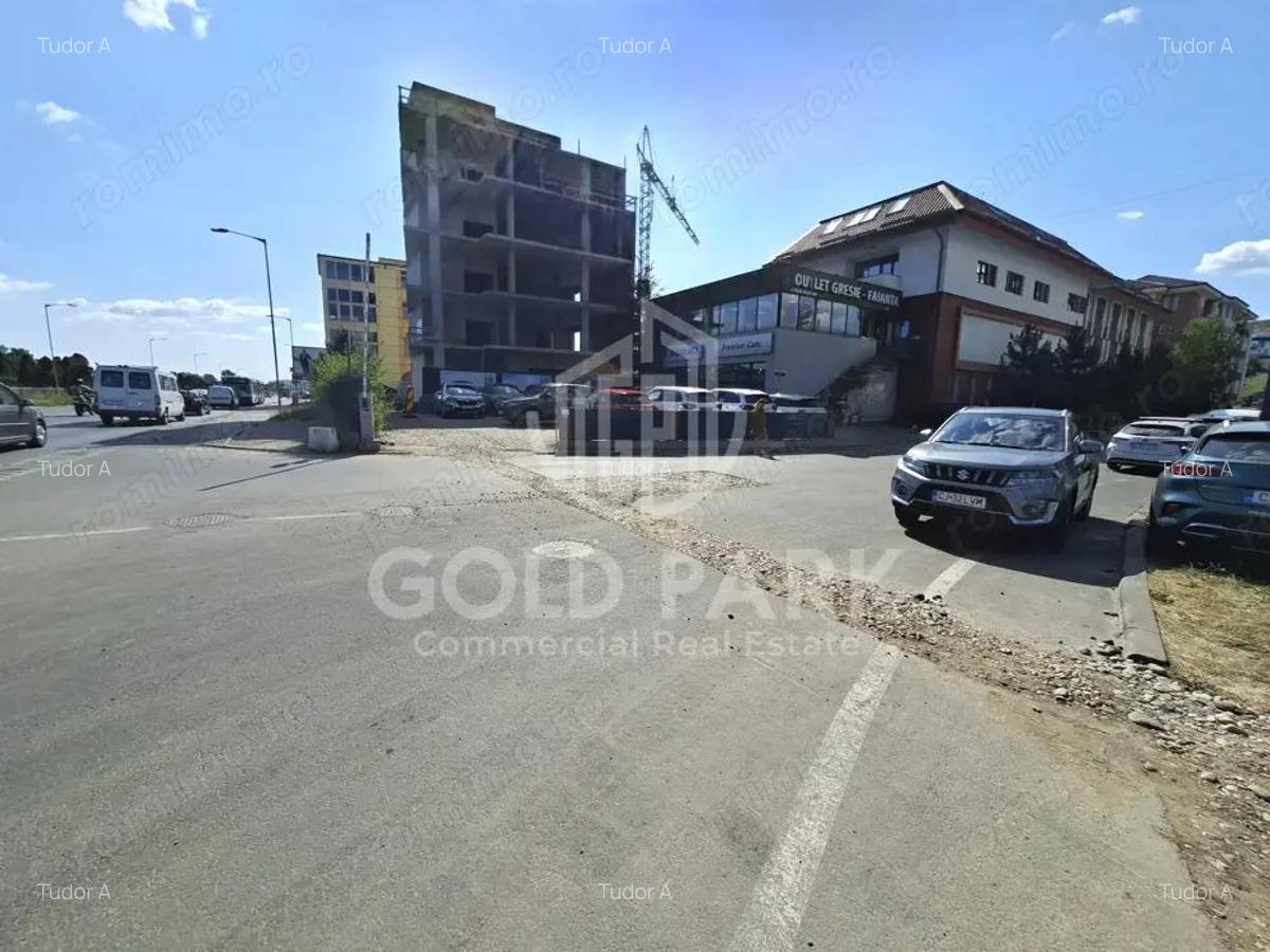 Spatiu Comercial/Showroom - zona BMW/METRO/E60 - 220 mp - 4
