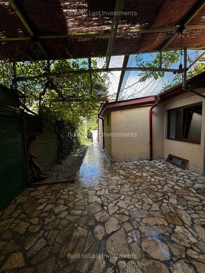 Casă  în Floreasca – Spațiu versatil, aproape de natură - 9 Casă  în Floreasca – Spațiu versatil, aproape de natură - 9