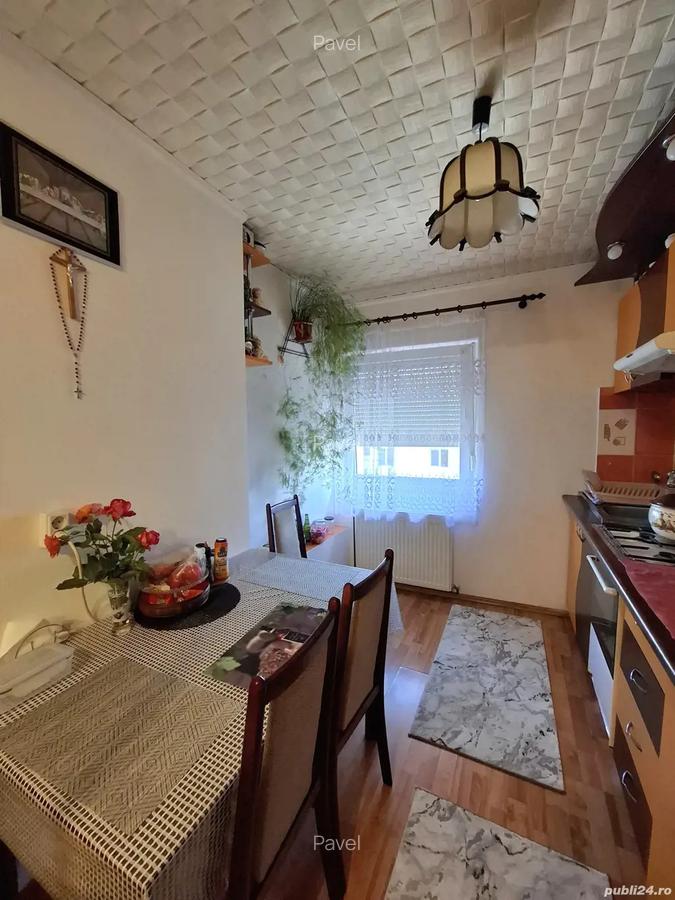 Apartament de vanzare - 5