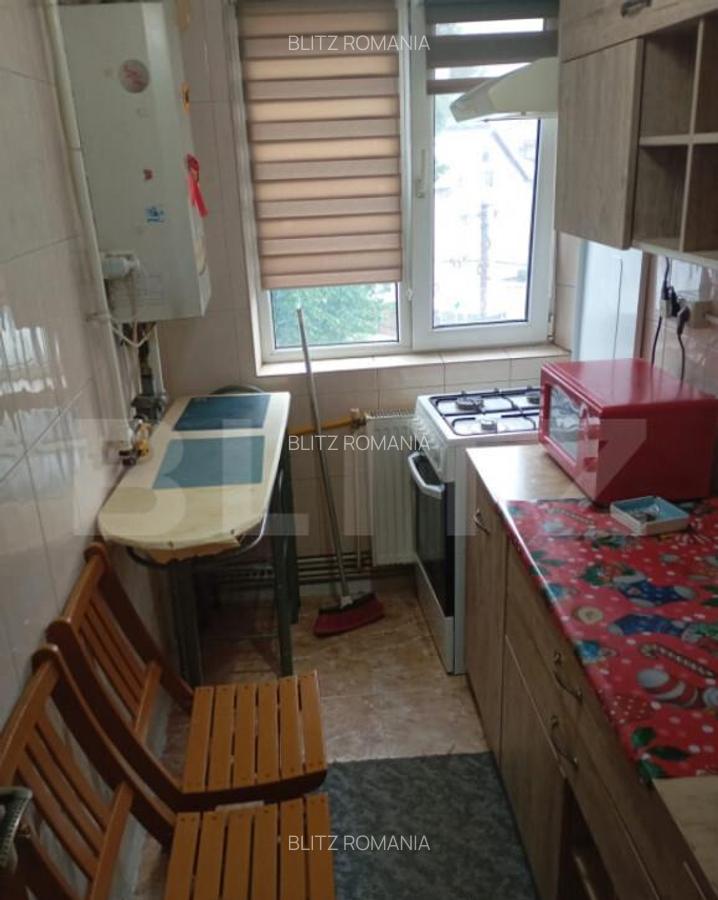 Vanzare Apartament 3 Camere Micro 6 | Decomandat, Utilat, Z - 9