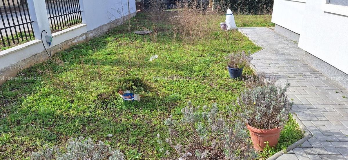 Duplex superb despartit prin garaj - 30