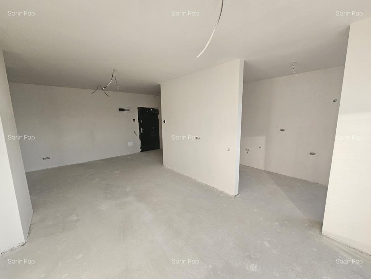 Apartament 4 camere bloc nou zona Intre Lacuri - 3
