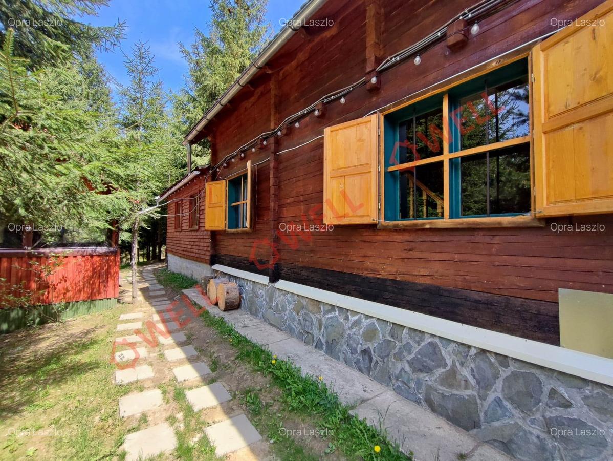 Casă cu 6 camere în Comandău - 11